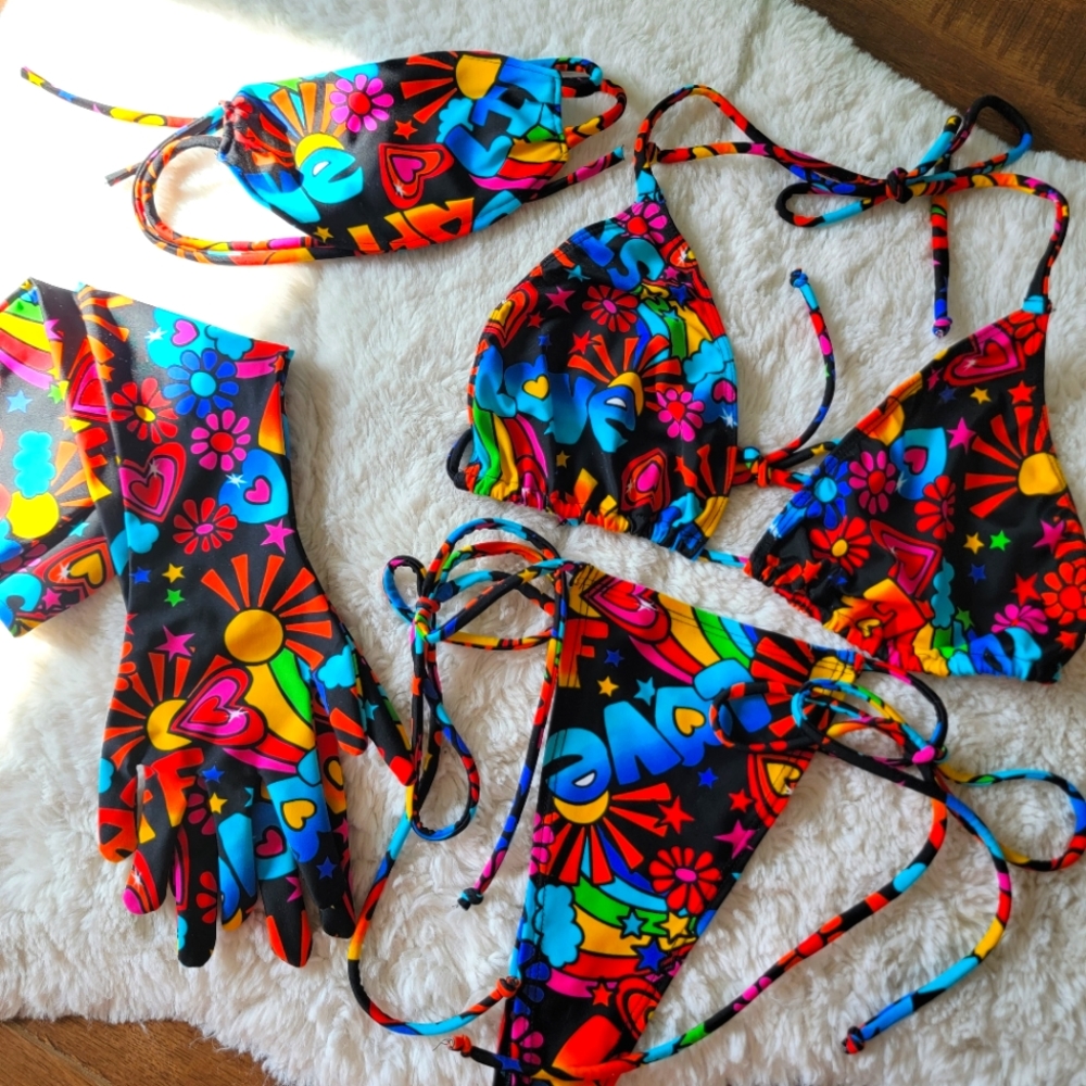 Adriana Sahar 'Groovy' Rave Outfit